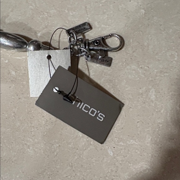 Cool vintage Chicos chain belt - Picture 7 of 8